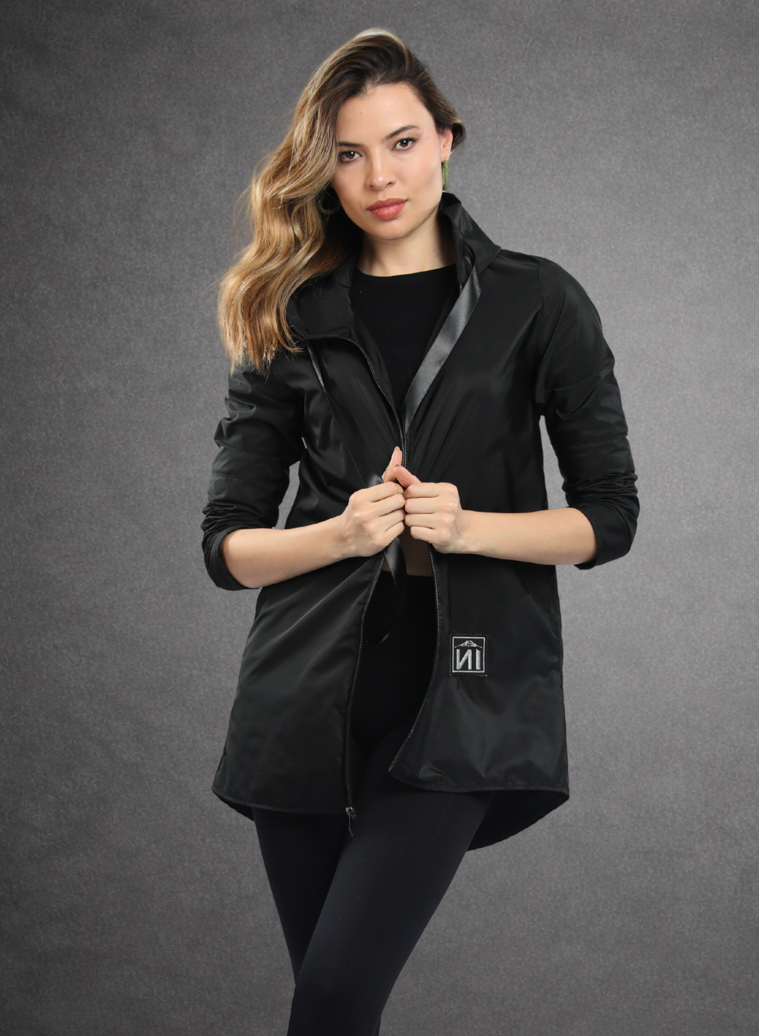 Capa ultraligera semi impermeable para mujer INOLVIDABLE