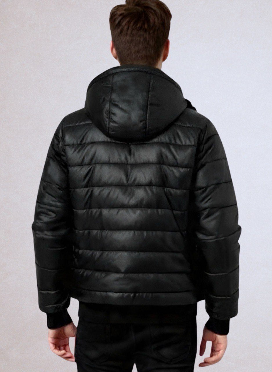 Chaqueta acolchada semibrillante negra para hombre INOLVIDABLE