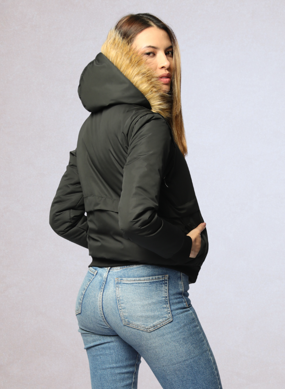 Chaqueta convertible a chaleco con peluche en la capota para mujer INOLVIDABLE