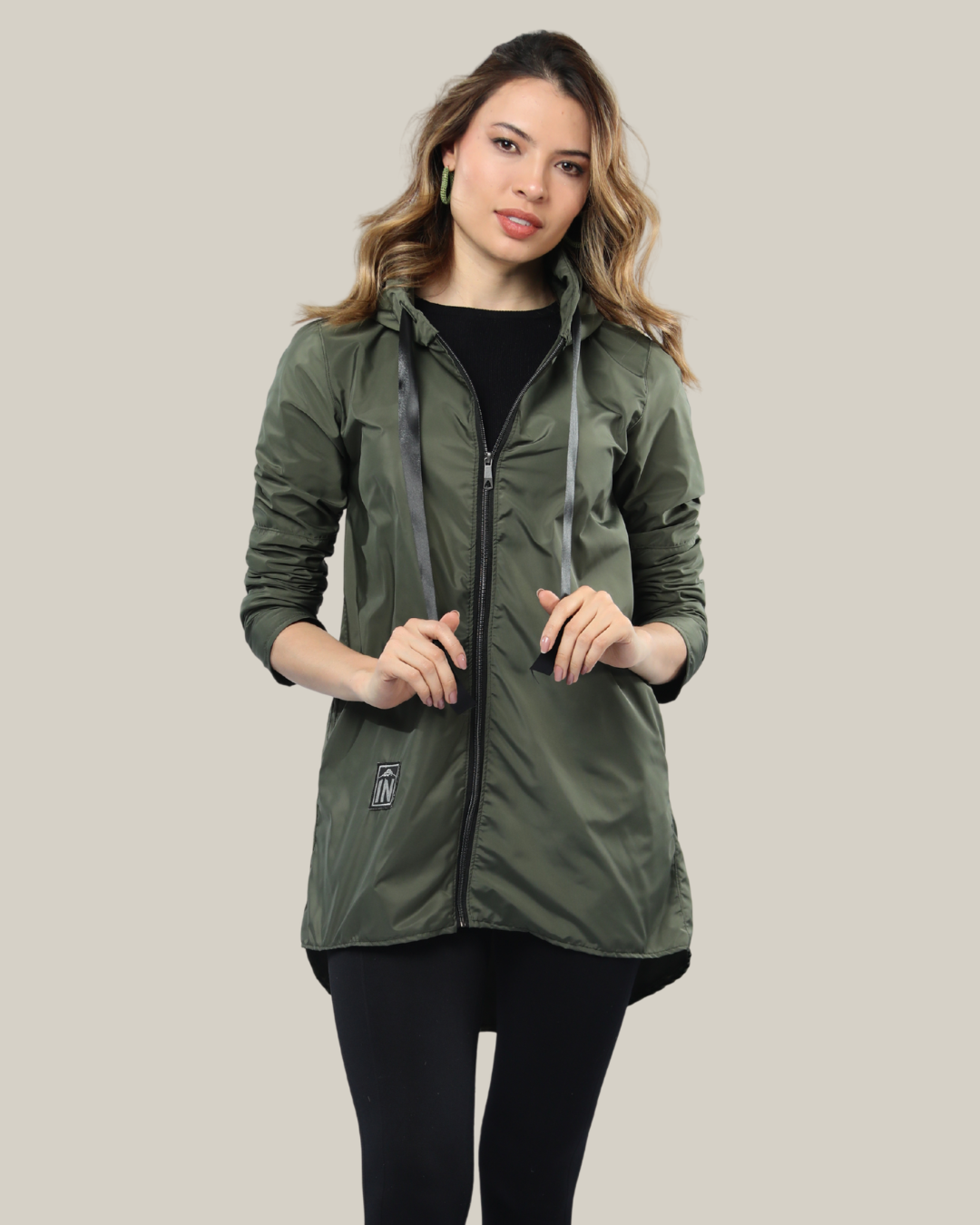 Capa ultraligera semi impermeable para mujer INOLVIDABLE